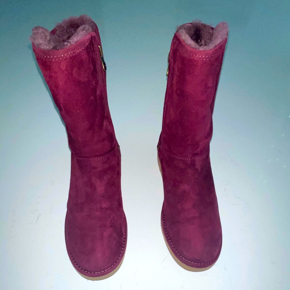 Ugg burgundy boots like new! Worn only once!